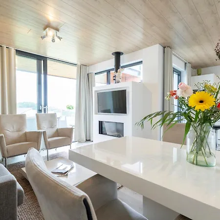 Villas Winterberg Mit Private Sauna Und Ski In Ski Out *